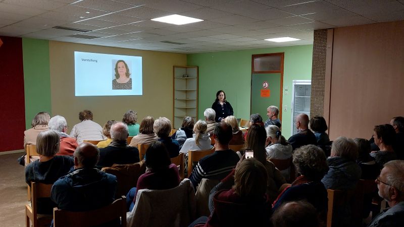 Hiam Abu Dayeh während ihres Vortrags